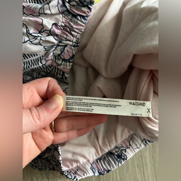 NWT Daily Practice by Anthropologie Windbreaker Jacket Pink Floral - Size XXS - Picture 7 of 9